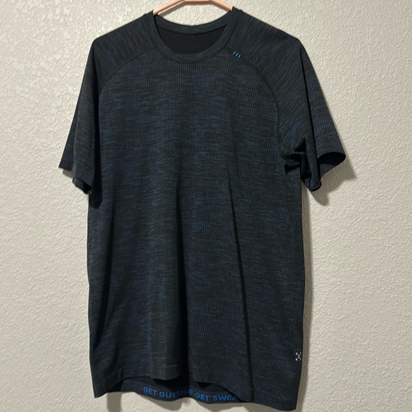 Lululemon Metal Vent Tech Size L - Picture 1 of 4